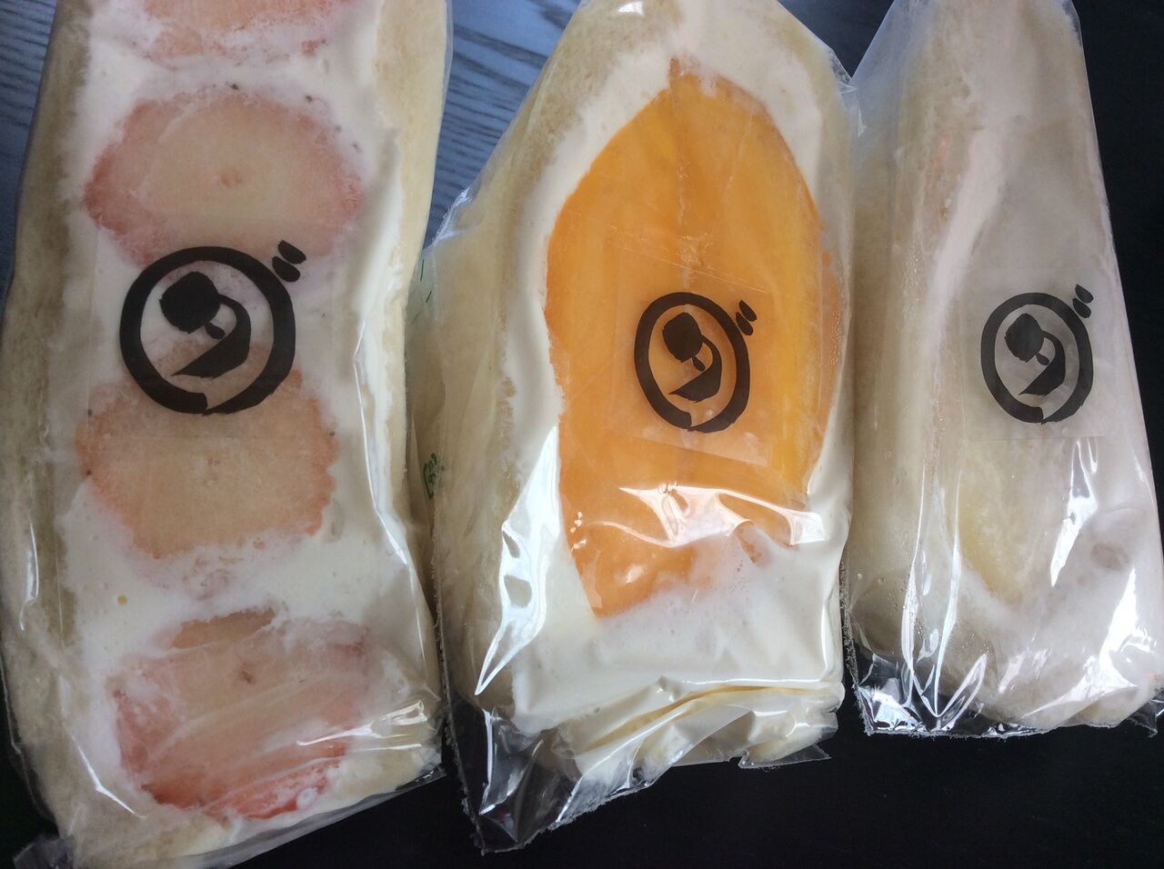 令和３年１月２２日 金曜 愛知発のフルーツサンドを食べました 相槌だけでイイから打って２ リサーチャーのどうでもイイ日々