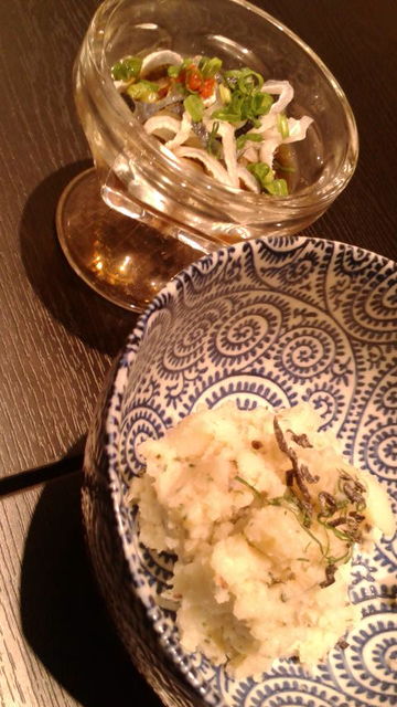 (25)ポテトサラダと鮪皮ポン酢