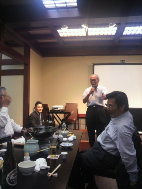 27������