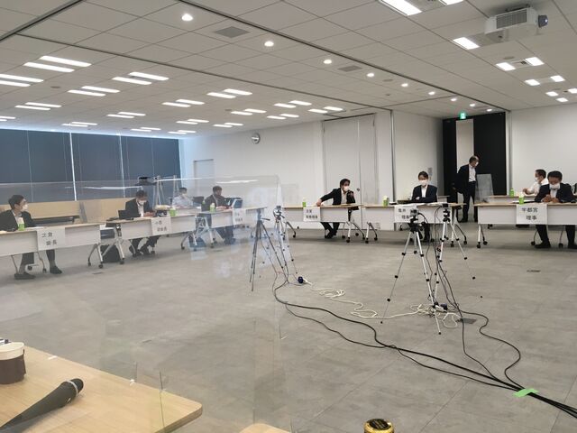 2021.6.4�̿�3 ����