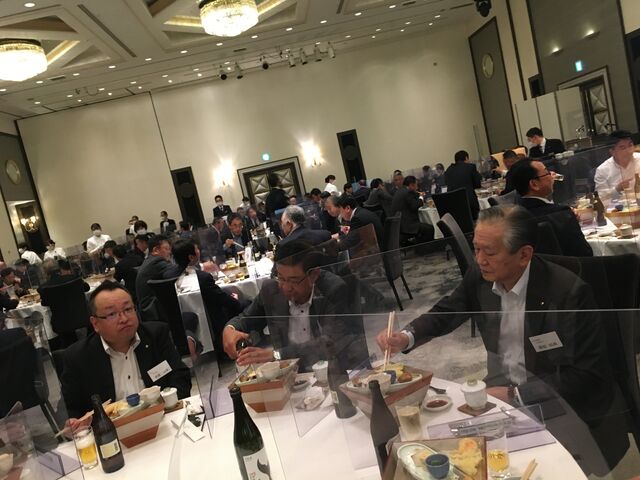 2021.11.29写真17 宴席風景