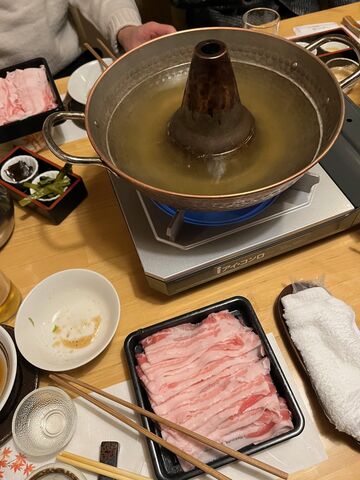 写真18 しゃぶしゃぶ肉登場