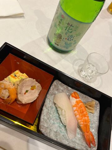 写真22 花と恋してと前菜