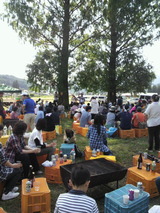 交流会場に集合.jpg