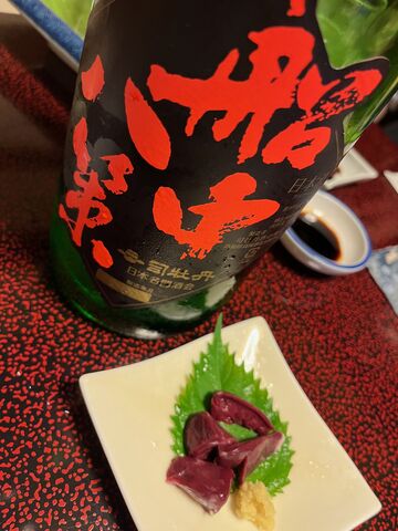 写真11 船中とチチコの刺身