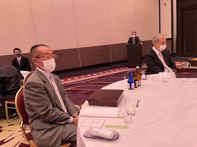 写真12 懇親会開会