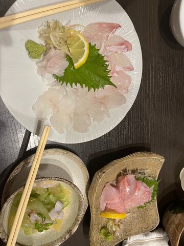 写真7 お造りいろいろ