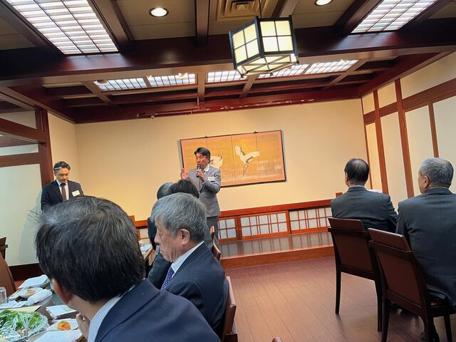 写真16 竹内孝久会長挨拶