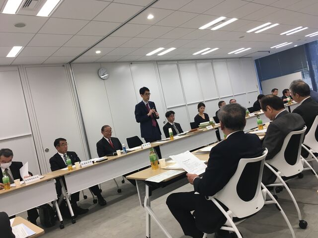 写真18 国税庁挨拶