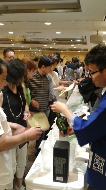 (16)�ʲ�ð�֡����˻���