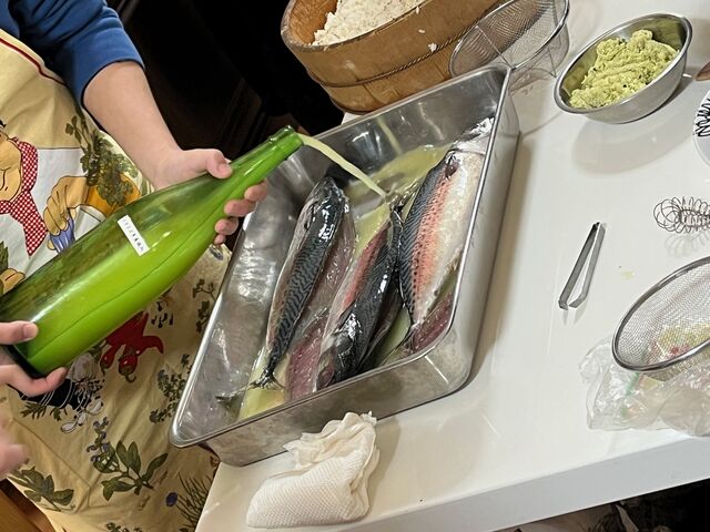 写真10 サバに柚子酢