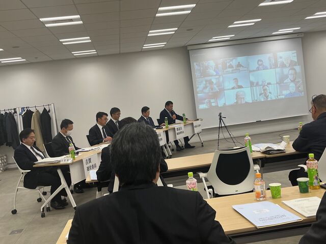 写真8 水野評議員長