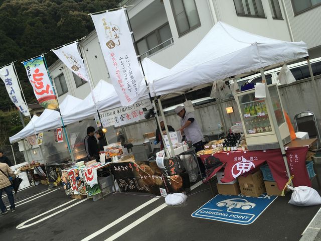 写真6 いろんなブース
