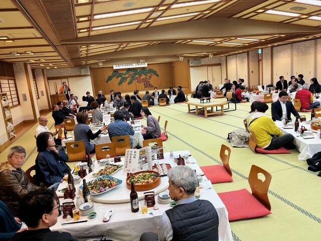 写真6 開会