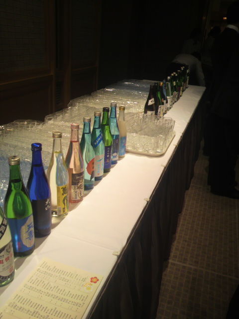 日本酒コーナーにズラリ