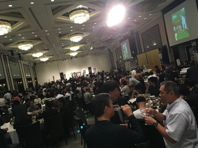 写真3 お客様入場