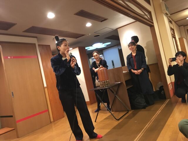 写真3 安藤桃子さんご挨拶