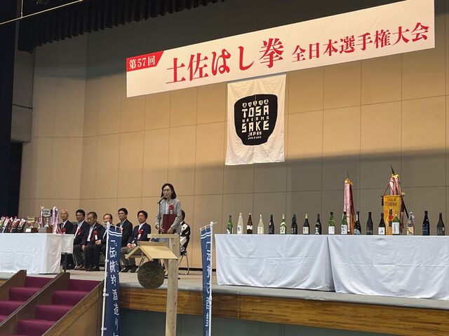 写真10 知事代理依光副部長挨拶