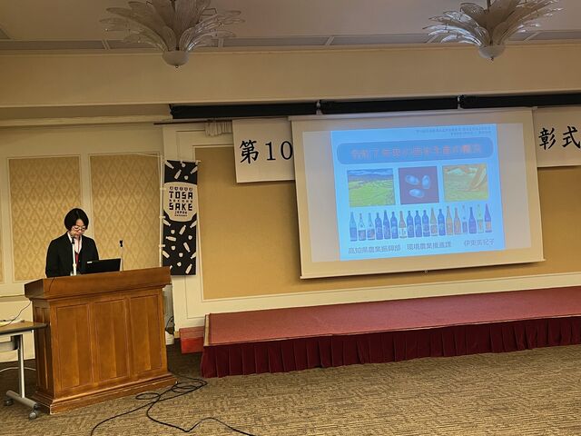 �̿�22  �����󶡡�����