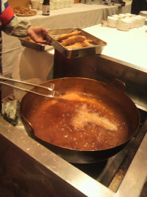 (11)大川村はちきん地鶏の揚げ物