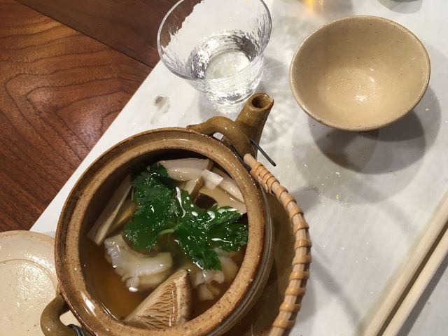 写真21 ハモと松茸の土瓶蒸し