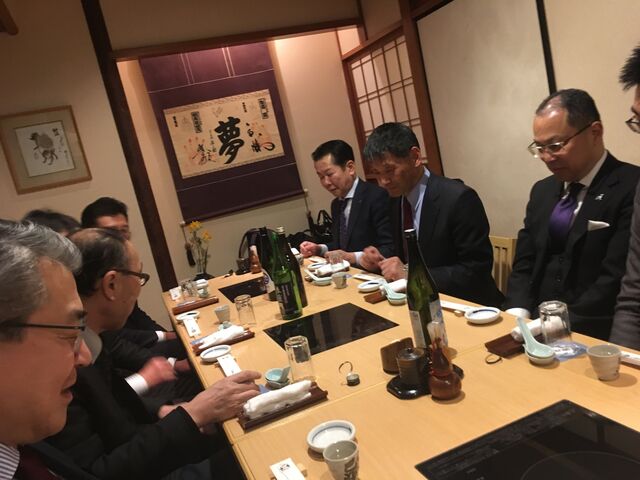 写真8 新年懇親会