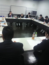 本社会議