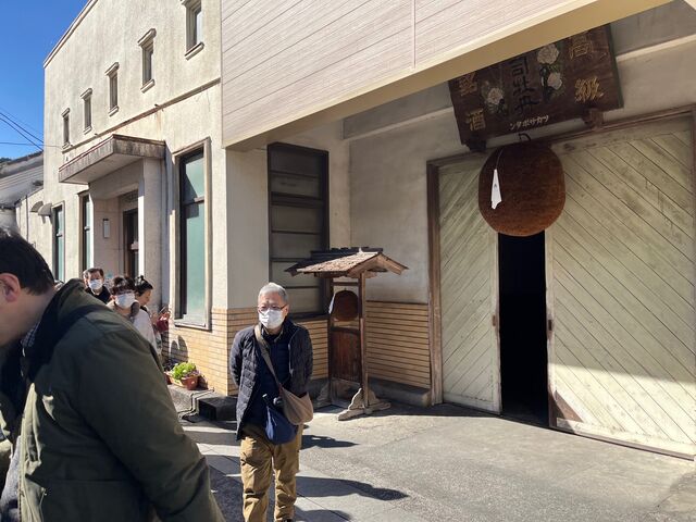 写真3 酒林