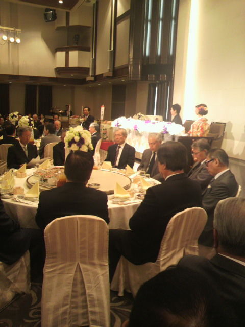 Ⱦ�������򤪽˼�