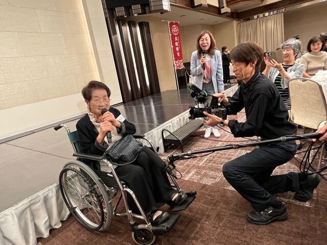 写真49 松崎先生語る