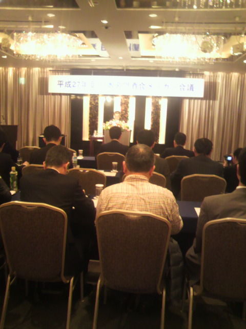 (2)���ļ�Ĺ���󤴰���