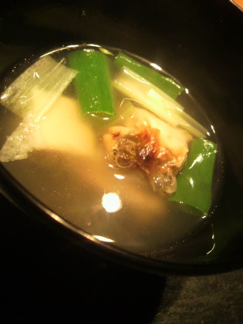 ���Τ���