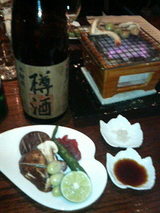樽酒と炭火焼き