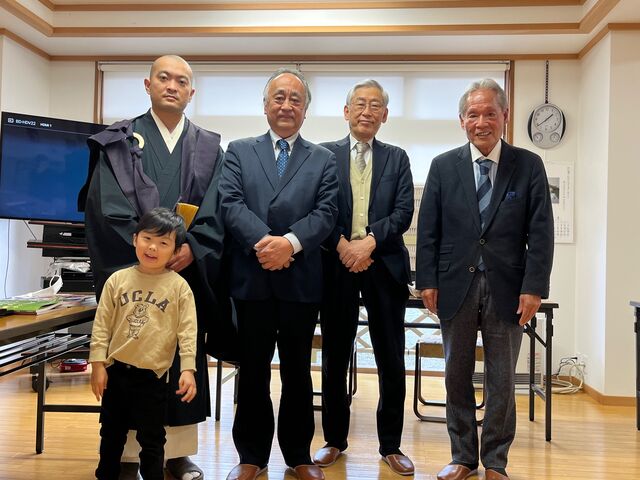写真11 みんなで記念撮影
