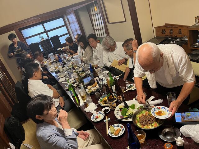 2025.8.15�̿�18  ��������