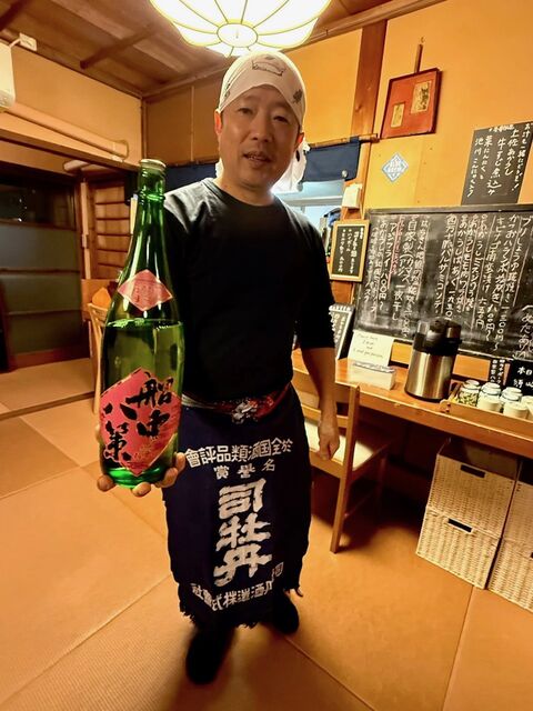 写真7 和田さん「船中しぼりたて」