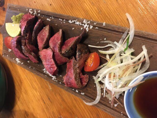 写真7 土佐あかうしワラ焼き