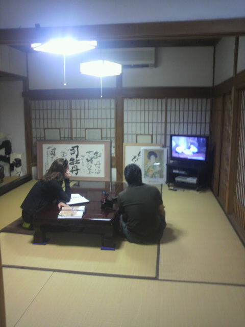 4��¤��ӥǥ�