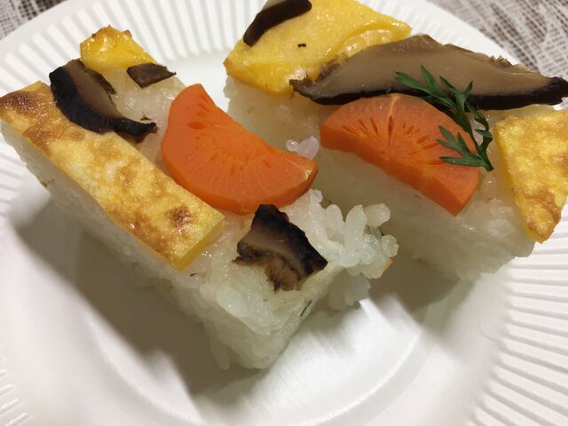 写真7 焼きこけら寿司