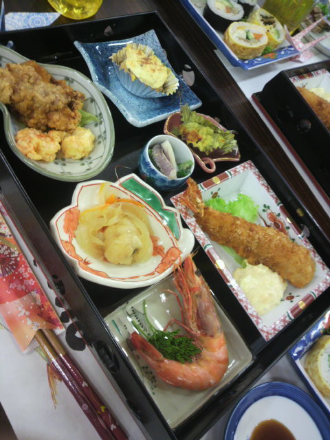 (9)昼食