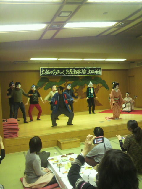 (16)しばてん踊り