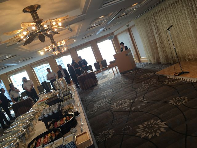 写真20 懇親会開会