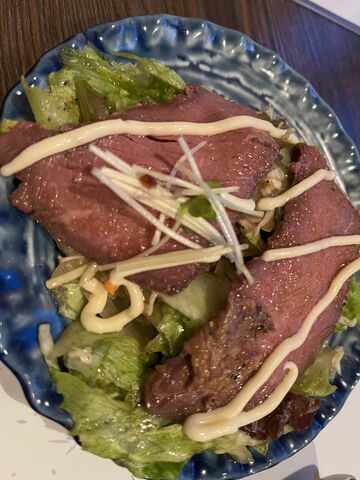 写真5 ローストビーフサラダ