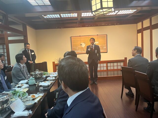 写真20 桑名さん挨拶