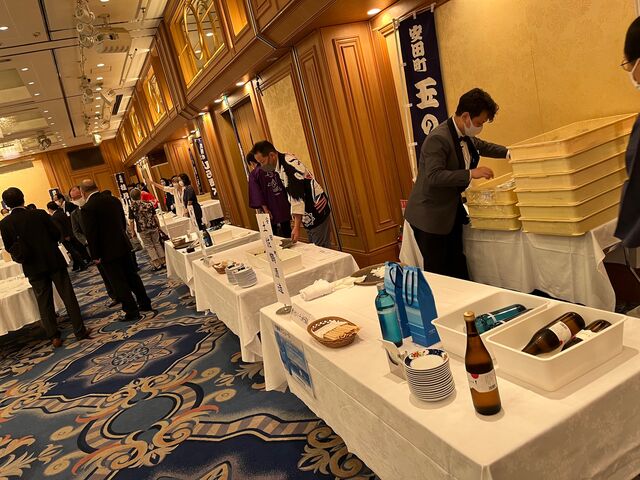 写真5 蔵元ブース3