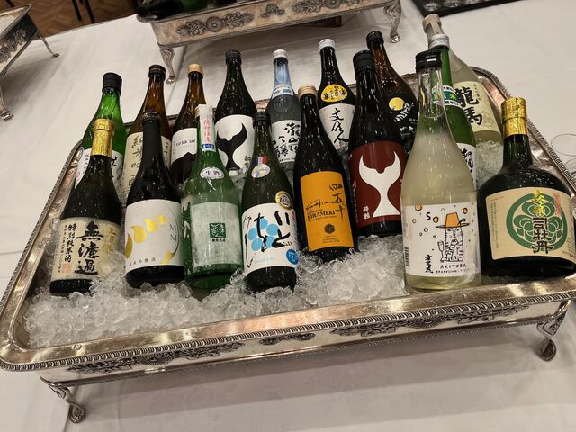 写真13 お酒ズラリ2