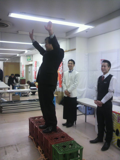 (19)塩田さん優勝万歳!