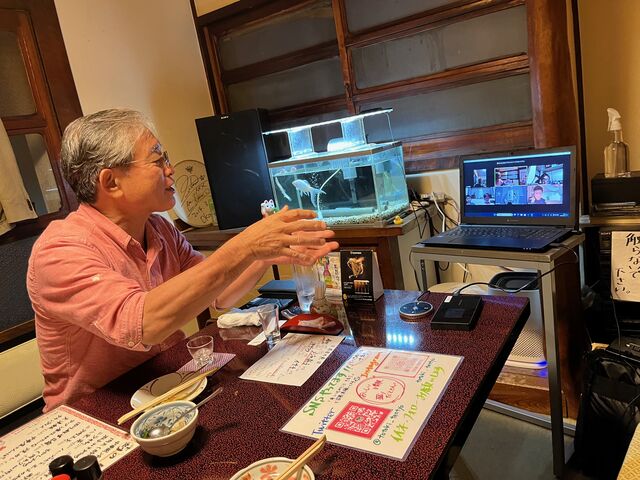 写真18 オンラインと盛り上がる塩田さん
