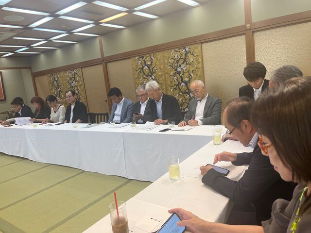 写真3 総会スタート2