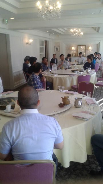 (3)���ں�����β�װո��򴹲�2